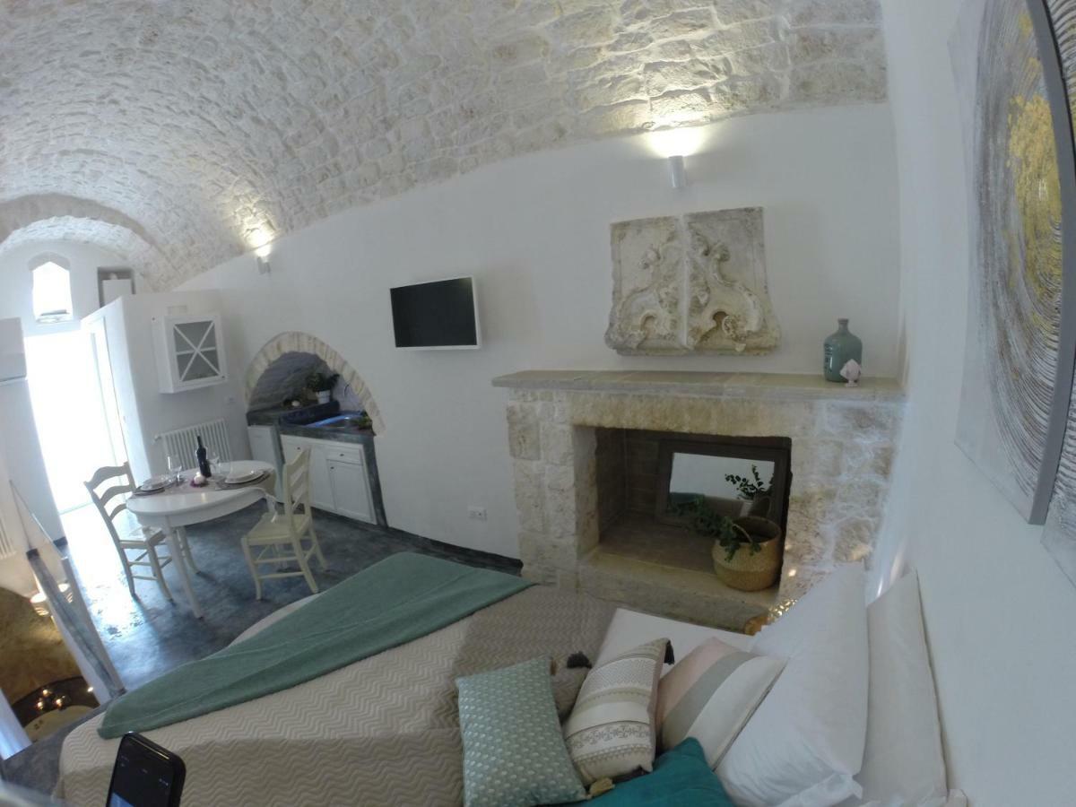 white luxury suite Ostuni Exterior foto