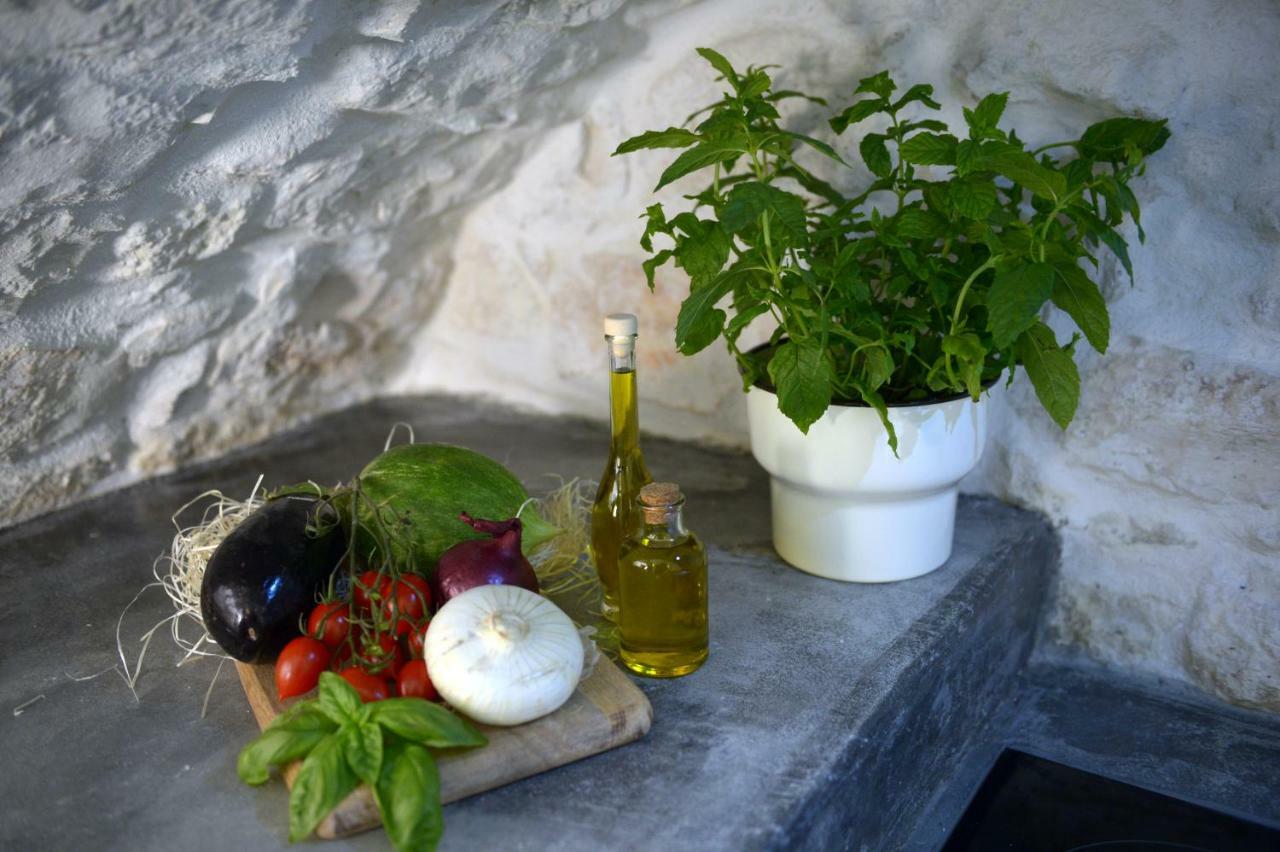 white luxury suite Ostuni Exterior foto
