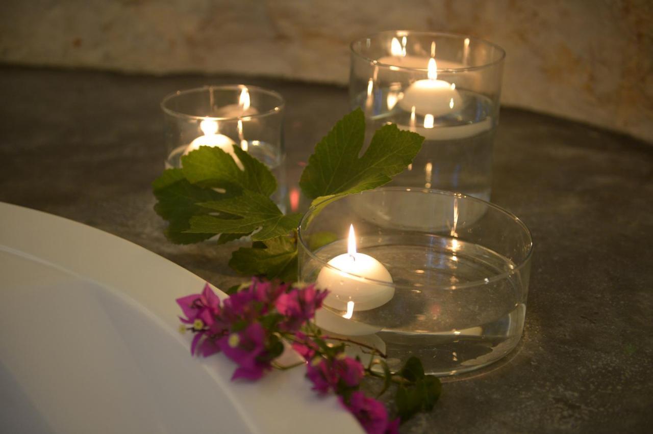 white luxury suite Ostuni Exterior foto